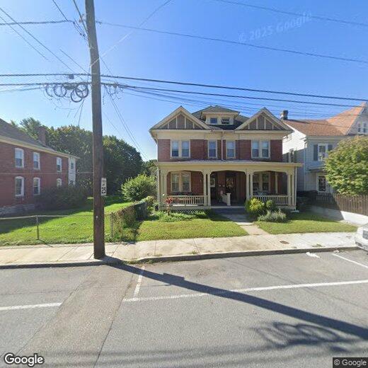 111 Fairground Ave, Hagerstown, MD 21740 Townhome Rentals in