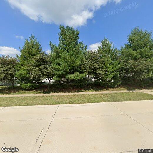 Primary Photo - 740 Bassett St