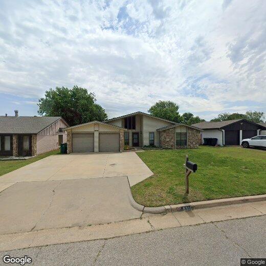 Primary Photo - 8916 N Eagle Ln