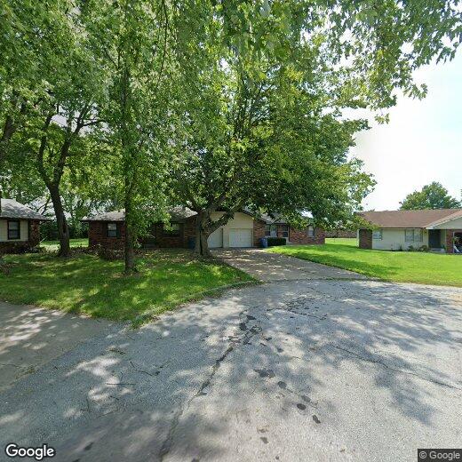 Primary Photo - 2252 W Parkway