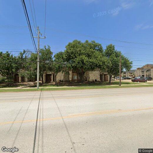 Primary Photo - 301 Southwest Pkwy