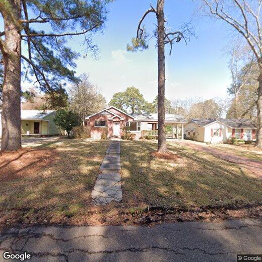 Primary Photo - 550 Wellington Rd