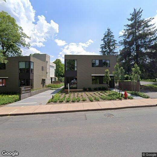 Primary Photo - 1130 E High St