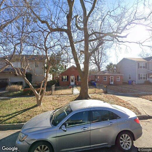 Primary Photo - 217 Forrest Ave