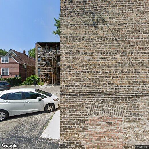 Foto principal - 2 bedroom in Chicago IL 60625