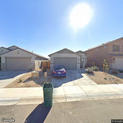 Foto principal - 17031 W Butler Ave