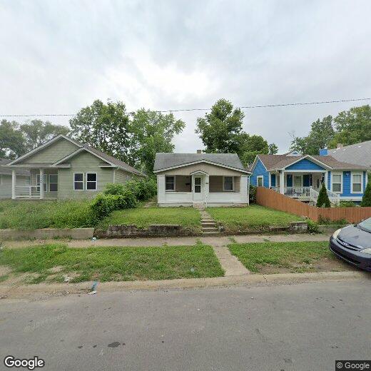 Primary Photo - 1030 N Sheffield Ave