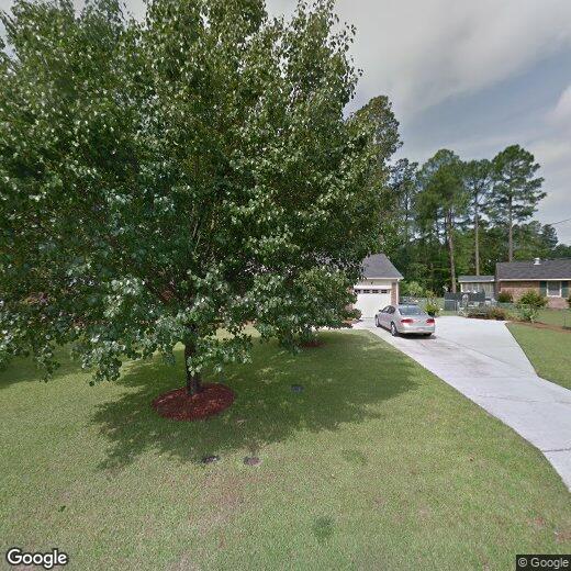 Foto principal - 5055 Hampshire Dr