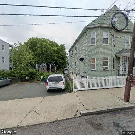 149 Chester Ave Unit 2, Chelsea, MA 02150 Room for Rent in Chelsea