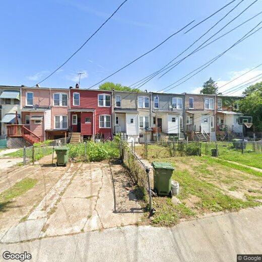 Primary Photo - 2841 W Garrison Ave