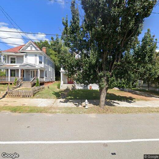 Primary Photo - Huge Home in Rivermont