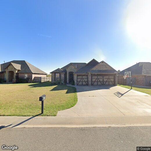 1925 Timber Dale Dr, Shawnee, OK 74804 House for Rent in Shawnee, OK