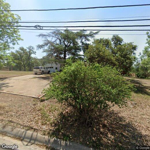 719 W Main St, Kerrville, TX 78028 House Rental in Kerrville, TX