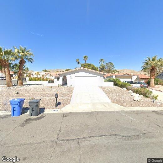 Foto principal - 64610 Pinehurst Cir