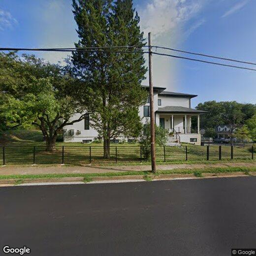Primary Photo - 1801 Pimmit Dr