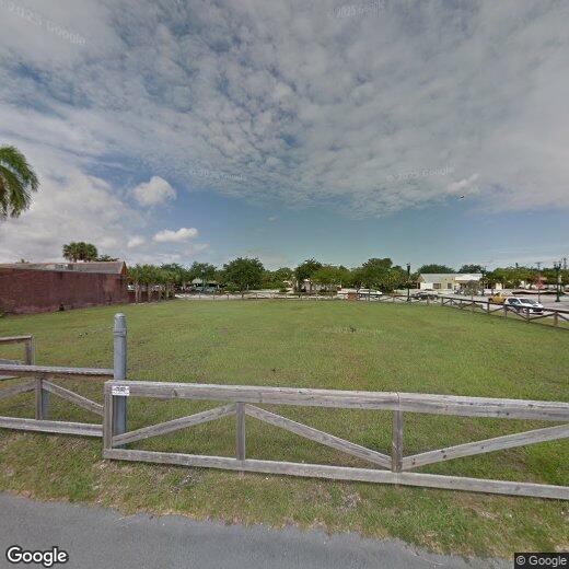 Primary Photo - 4100 SW 64th Ave