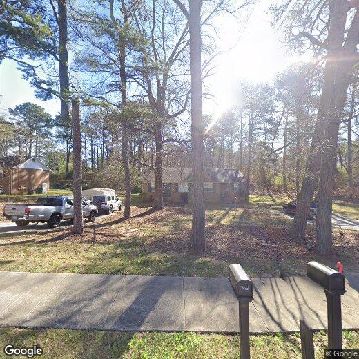 Primary Photo - 5826 Trammell Rd