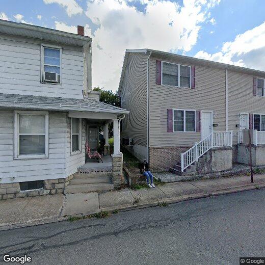 Primary Photo - 2651 Walnut St