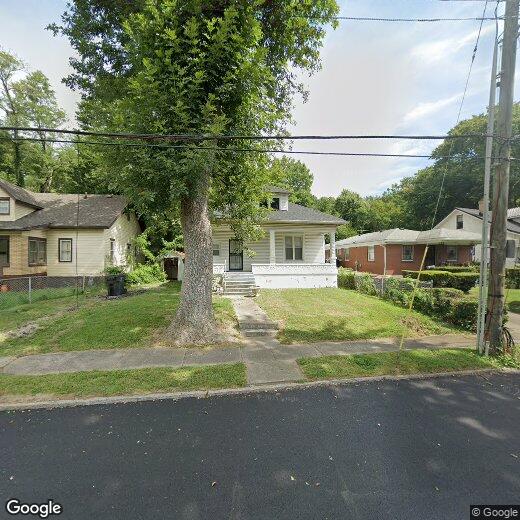 Primary Photo - 4435 Parker Ave
