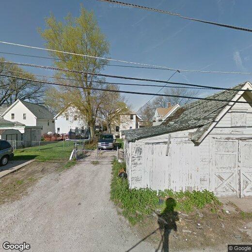Primary Photo - 850 15th St SE