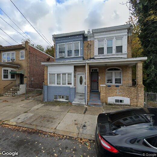 Foto principal - 1320 Chase St