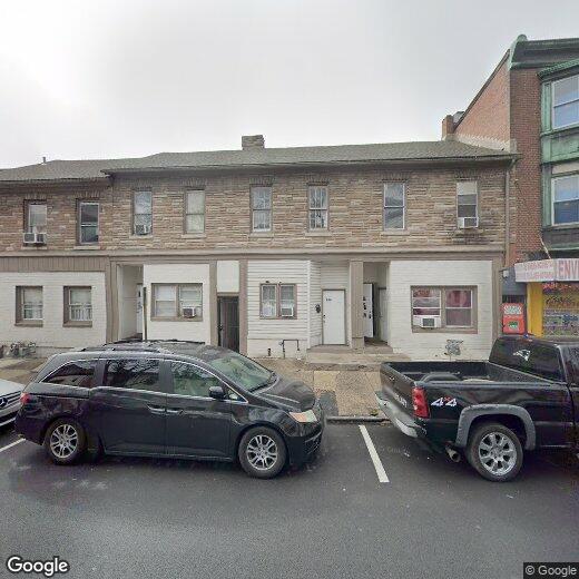 Primary Photo - 214 N 9th St 1F