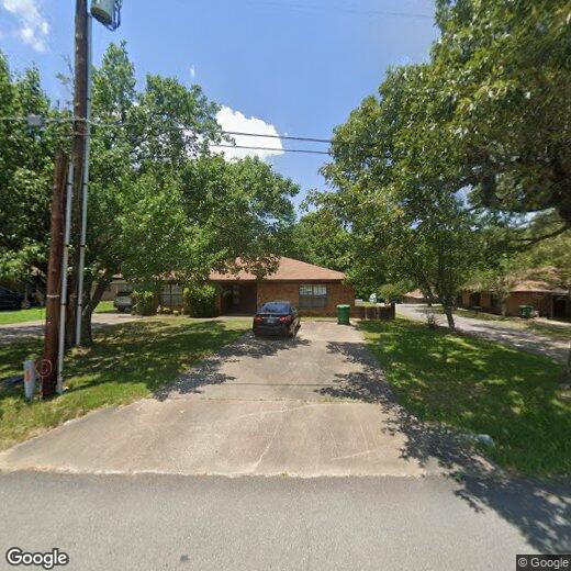 Primary Photo - 205 Turner Ave