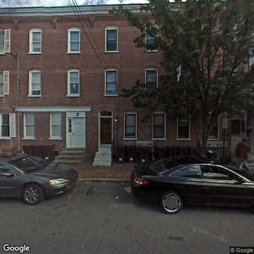 Primary Photo - 704 Washington St