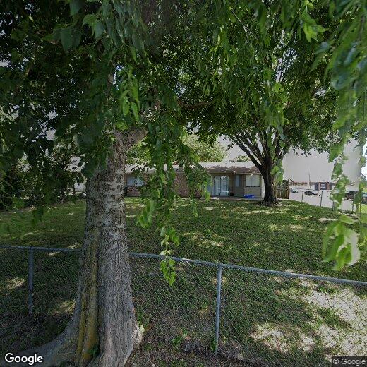 Foto principal - 250 N Bryan Cir