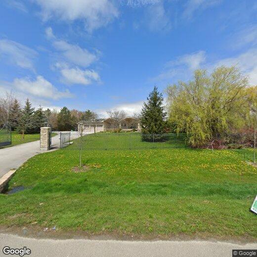 Primary Photo - 32 Michelangelo Blvd