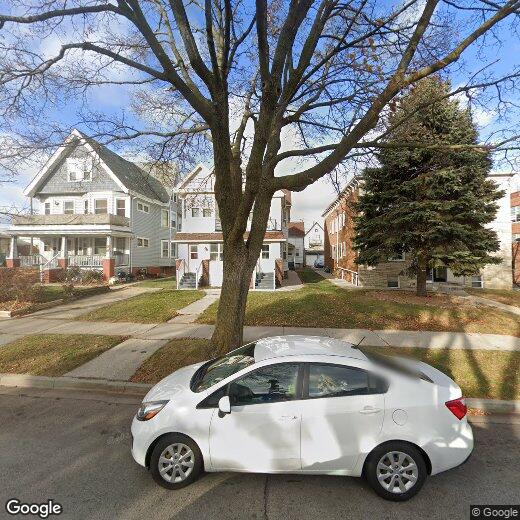 3630 E Plankinton Ave, Cudahy, WI 53110 Apartment for Rent in Cudahy, WI