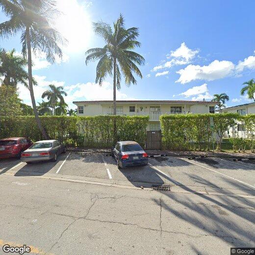 Foto principal - 2200 Calais Dr