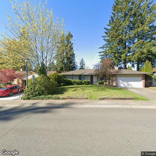 3 br, 2 bath House 15836 SE Fairwood Blvd House Rental in Renton