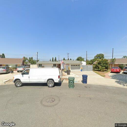 Primary Photo - 17267 Pepper Tree St