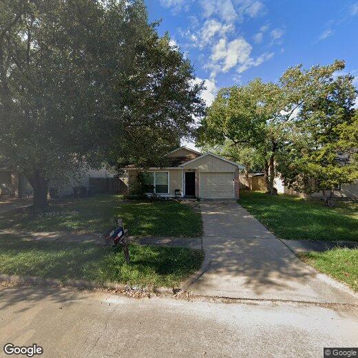 Primary Photo - 2203 Crosscoach Ln