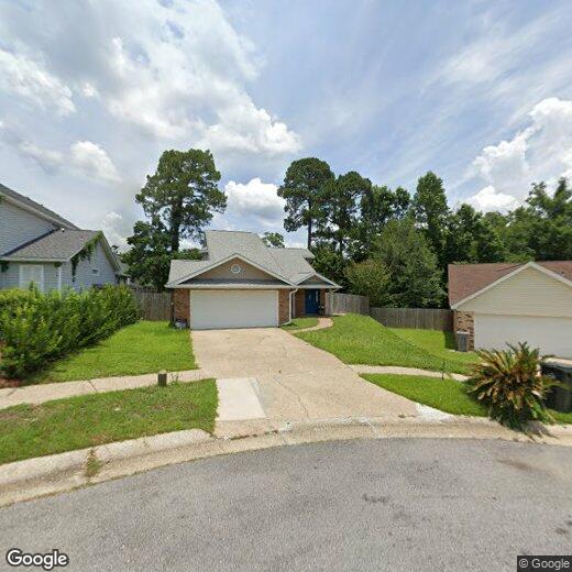 Foto principal - Nice 3/2 Near University of W. FL