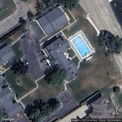Primary Photo - 1300 S Lakeshore Dr