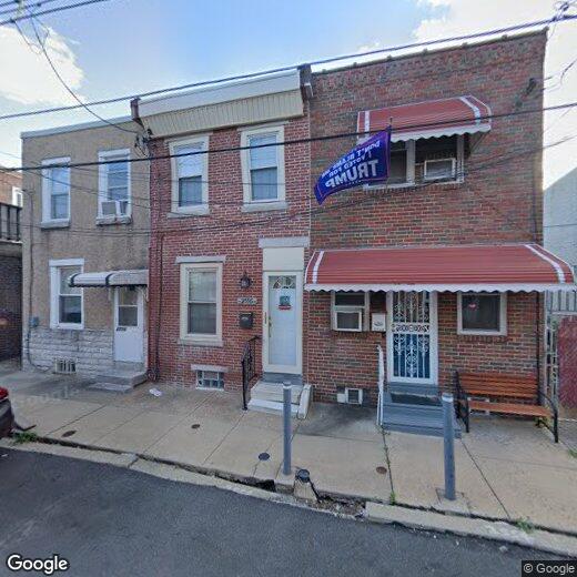Primary Photo - 2556 E Birch St