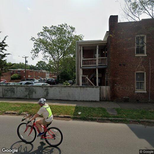 Primary Photo - 3030 Park Ave