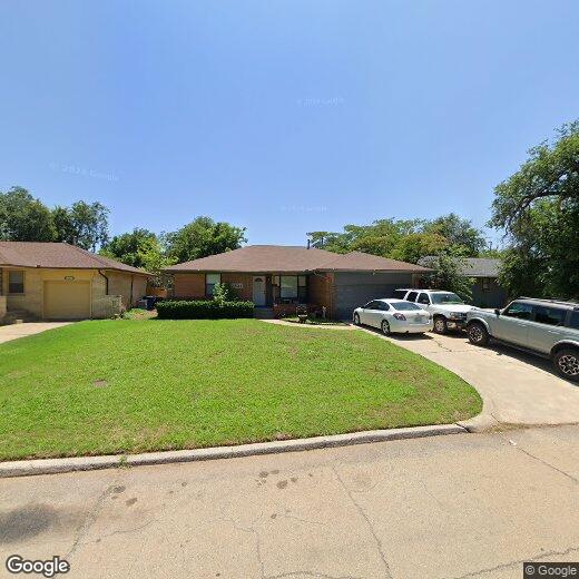 2824 Lakeside Dr, Oklahoma City, OK 73120 House for Rent in Oklahoma