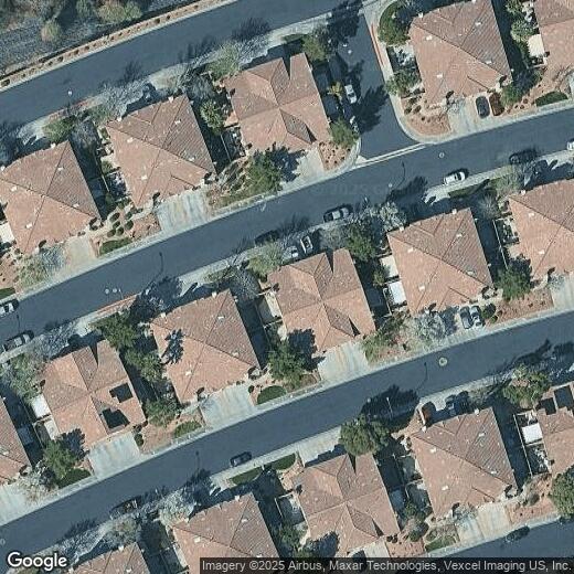 Primary Photo - 2 bedroom Townhome with garage