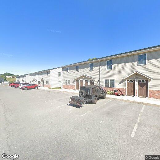 10641 Sunburst Gardens Dr, Waynesboro, PA 17268 House Rental in