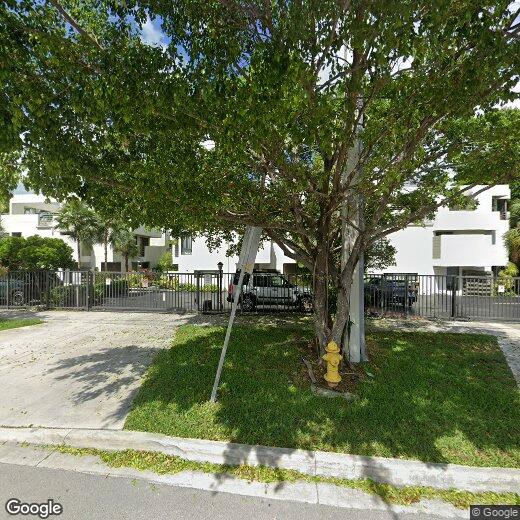 Primary Photo - 3036 SW 27th Ave
