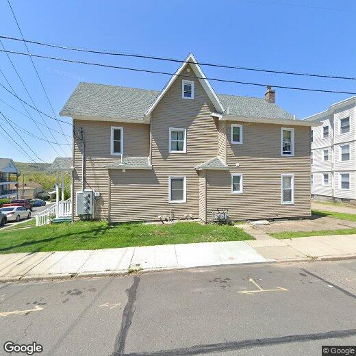 10 Coen St, Naugatuck, CT 06770 Apartment for Rent in Naugatuck, CT