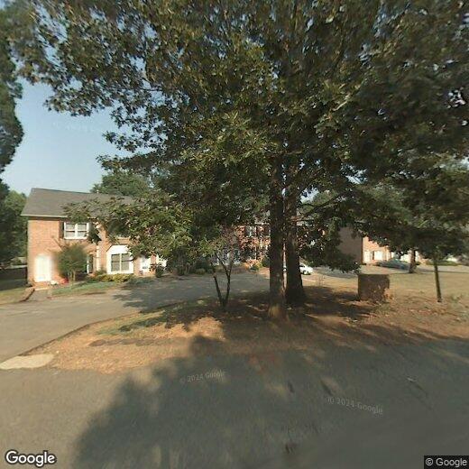 Spacious TownhomeStyle Condo! Condo for Rent in Clemmons, NC