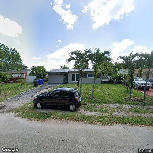 Primary Photo - 3411 NW 72nd Way