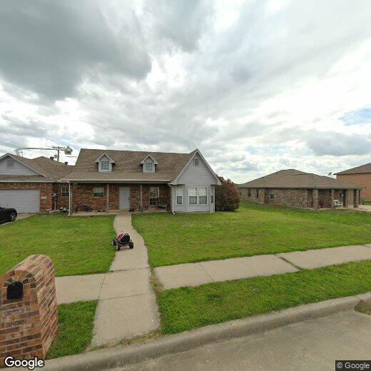 Primary Photo - 513 Harris St