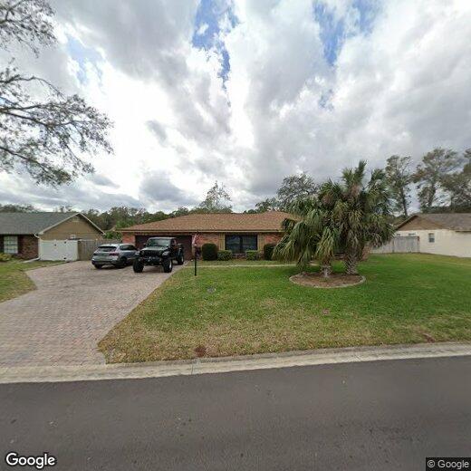 Foto principal - 1308 Wandering Oaks Dr