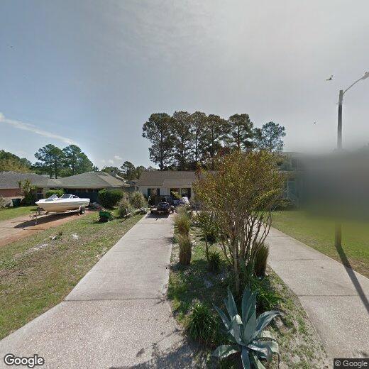 Primary Photo - 1678 College Pkwy