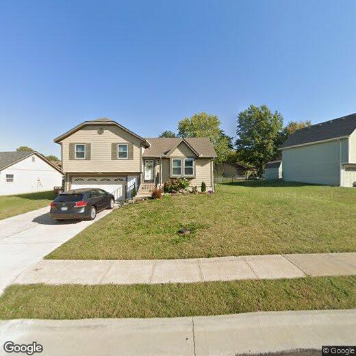 Primary Photo - 3 Bedroom Pet-Friendly Home in RAYMORE, MO...